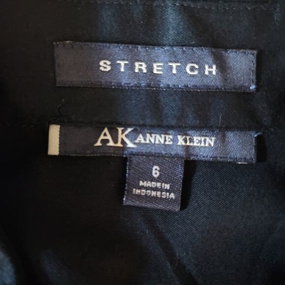 NWT Anne Klein Stretch Pintuck Puff Sleeve Black Button Up Shirt | Womens 6 - Picture 13 of 14